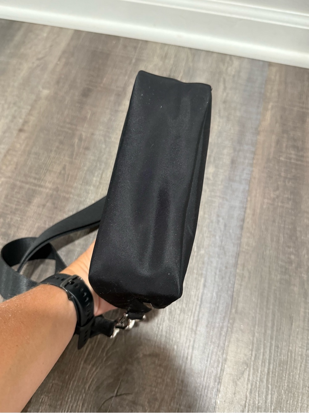 lululemon athletica Black Double-Zip Everywhere Belt Bag Black - Picture 5 of 10